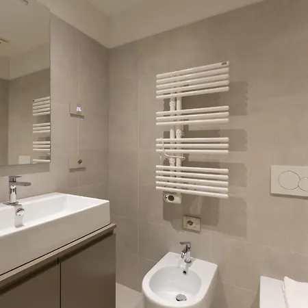 Cozy Flat With Parking Apartment Milan Exterior photo