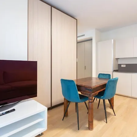 Cozy Flat With Parking Apartment Milan Exterior photo